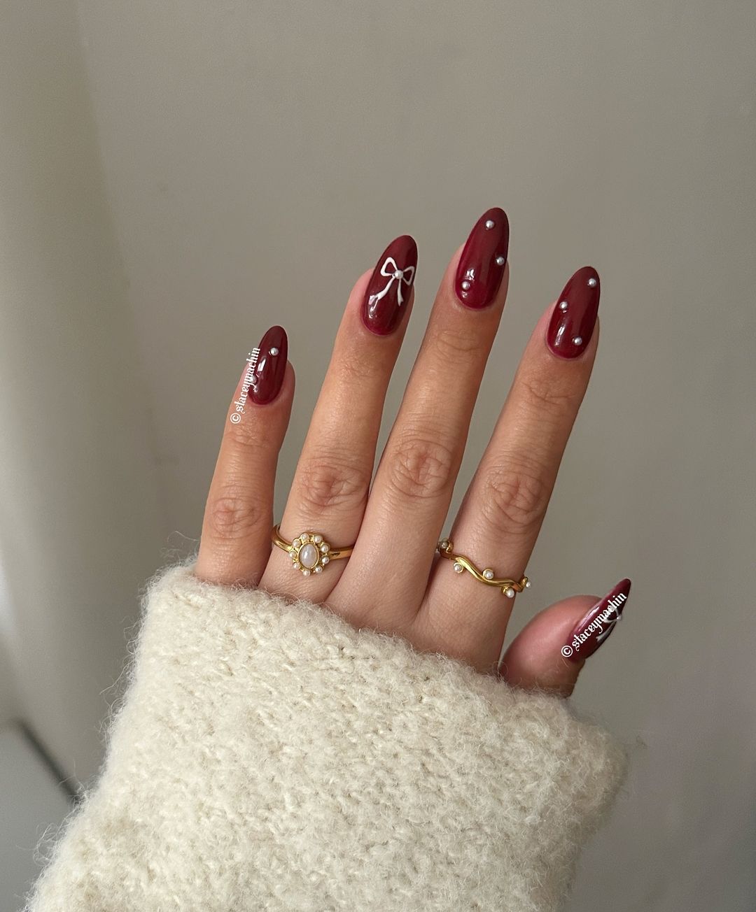 holiday nails