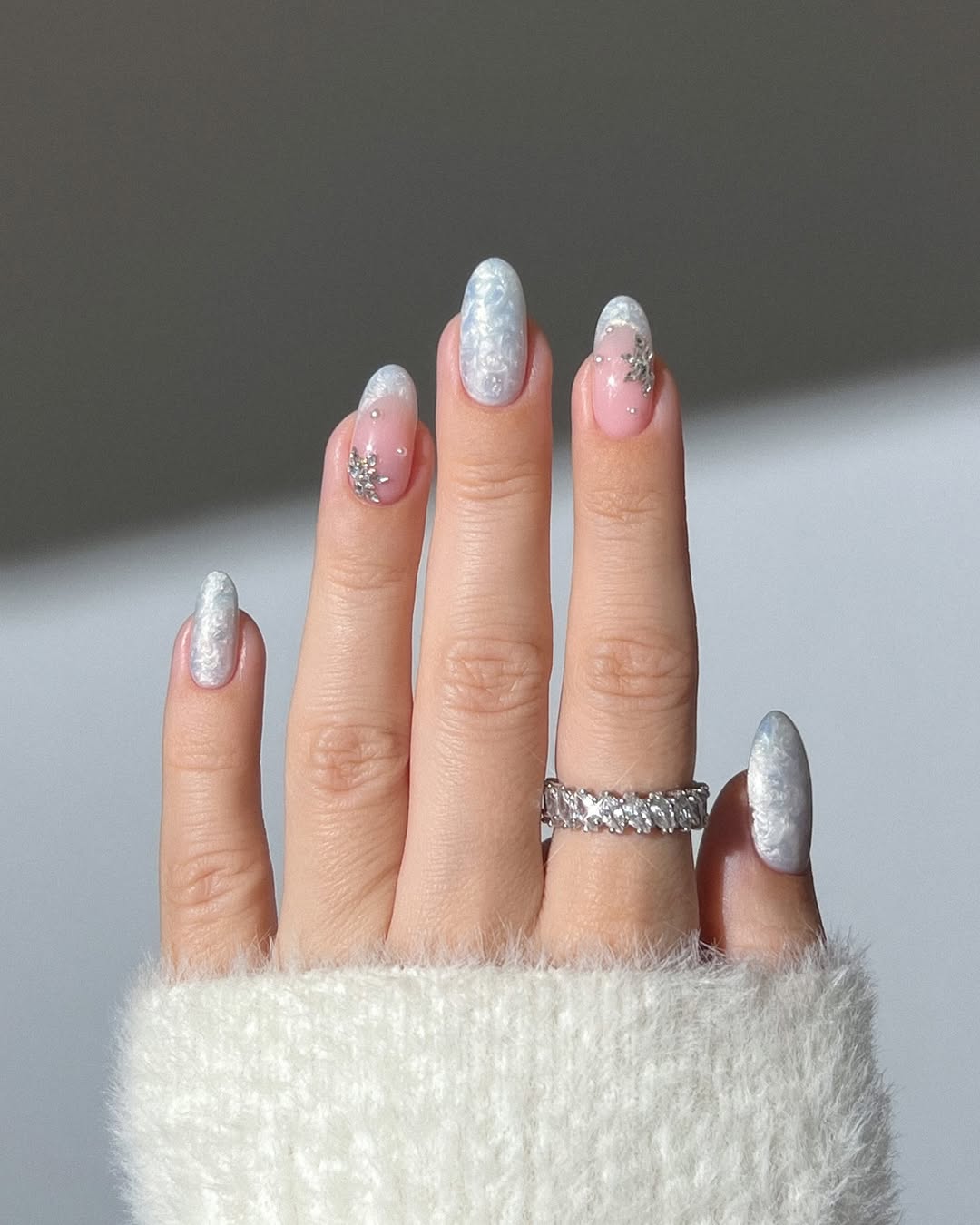 Winter Nails: 35+ Simple Yet Stunning Winter Nail Designs to Wear All Season Long