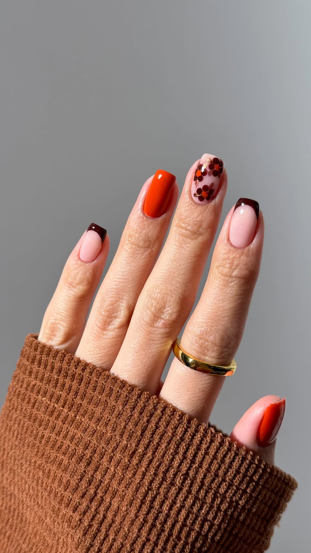 beelo.nails-fall nails 2025-fall nail ideas 3