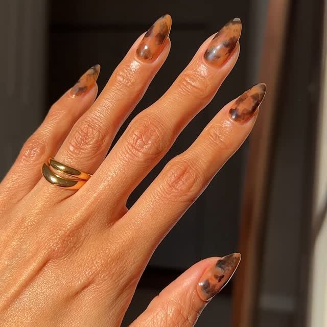 essie-september nails-fall nails 2025 essie-september nails-fall nails 2025