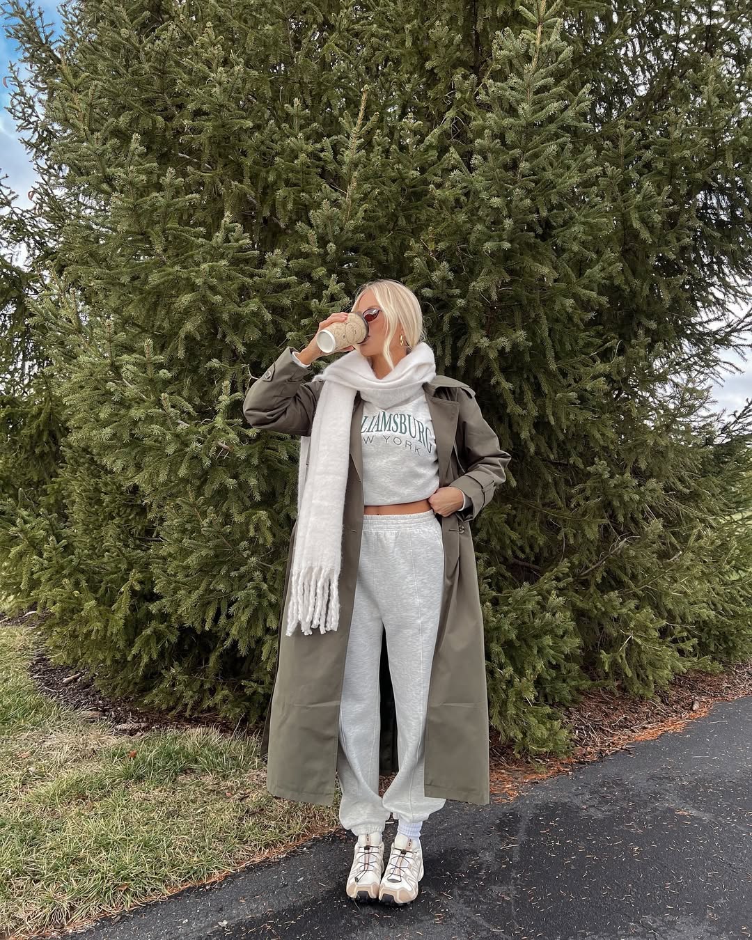 kathleen.post--casual fall outfits 2025 kathleen.post--casual fall outfits 2025