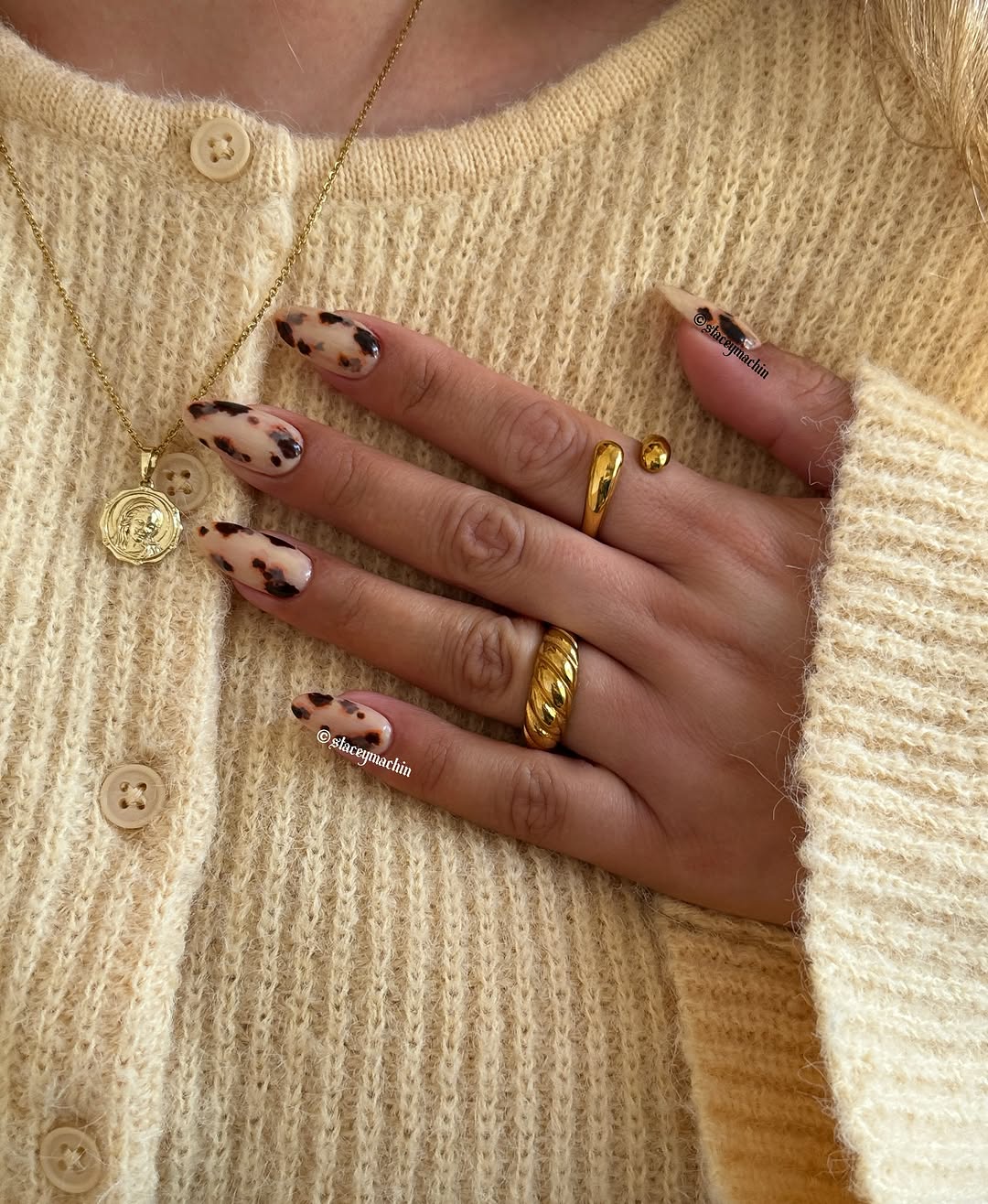 staceymachin-fall nails 2025-fall nail ideas