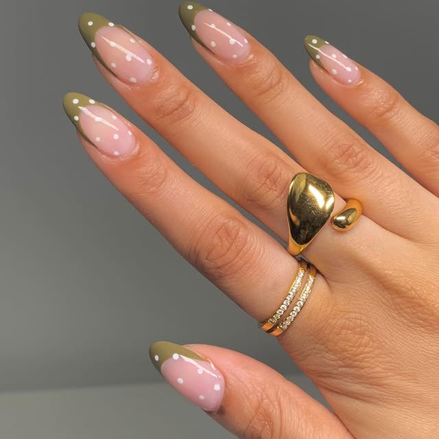 glossytipped - Fall French tip nails