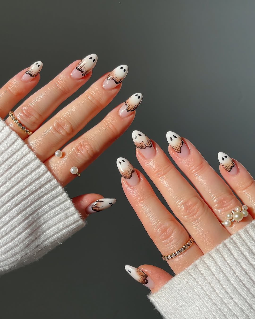 katiesnails_ - october nails - fall nails 2025