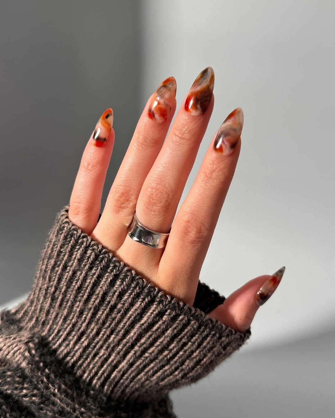 October nails - fall nails 2025 - Halloween nails