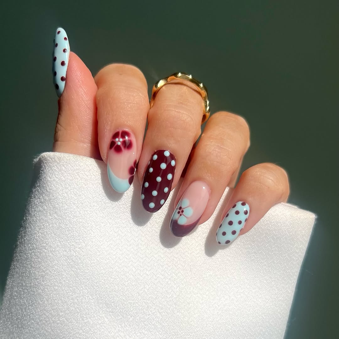 iolapallade_beauty - polka dot nails - polka dot nail ideas