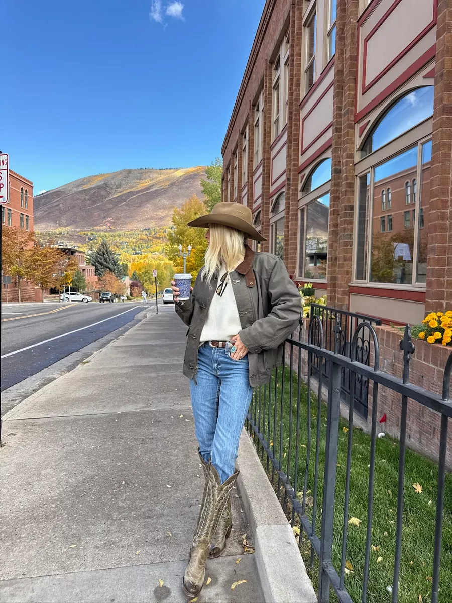 kathleen.post - Barn Jacket Outfits - fall fashion trends kathleen.post - Barn Jacket Outfits - fall fashion trends