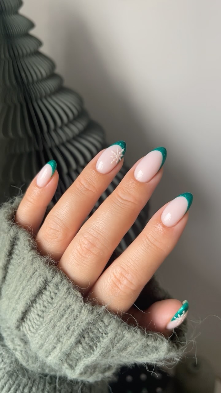 brydiedoesnails - french tip winter nails