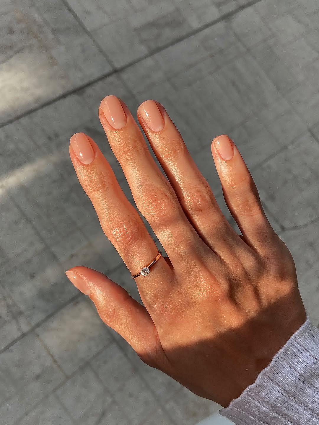 sofia_nailsaesthetics - old money classy fall winter