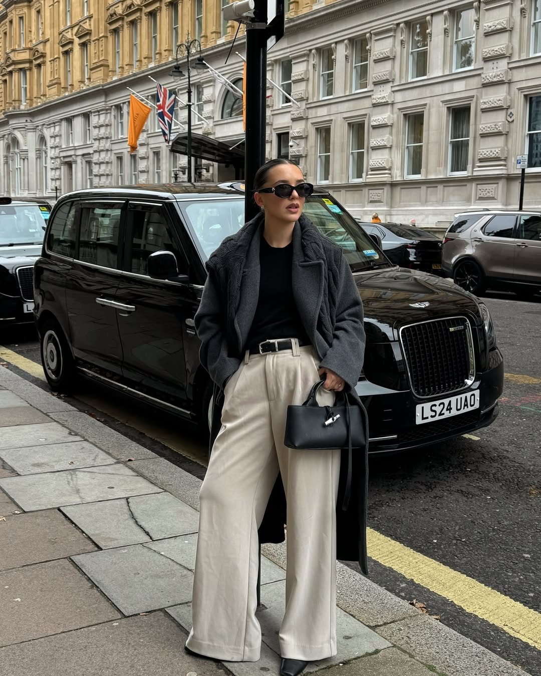 fleurraffan - winter office outfits - business casual outfits - smart casual outfits