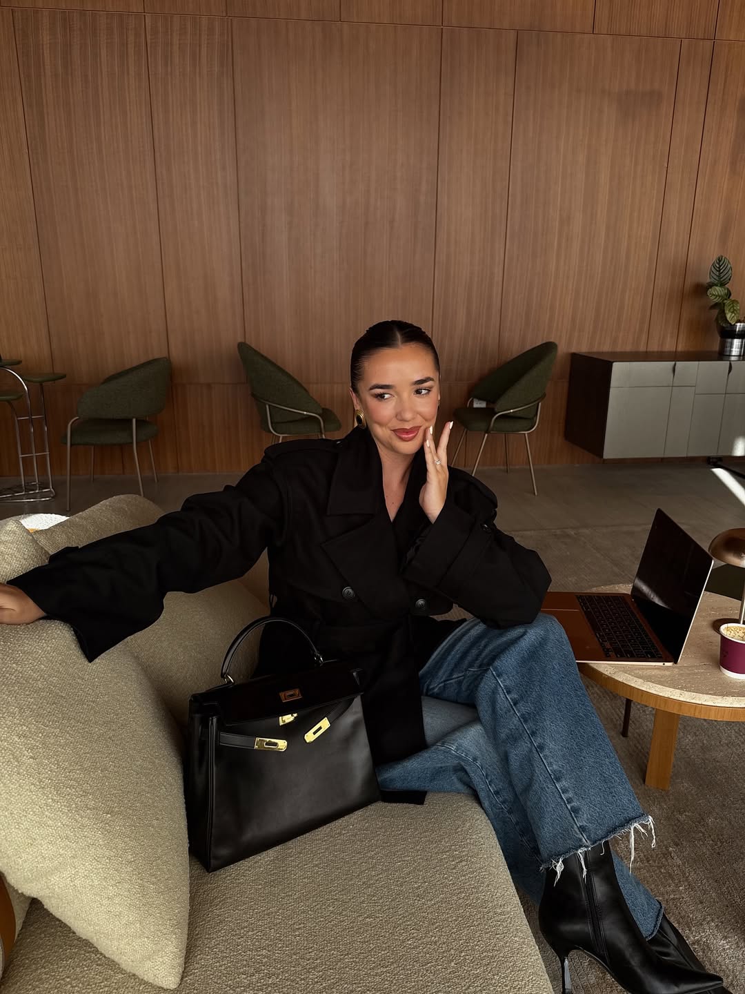 fleurraffan - winter office outfits - business casual outfits - smart casual outfits