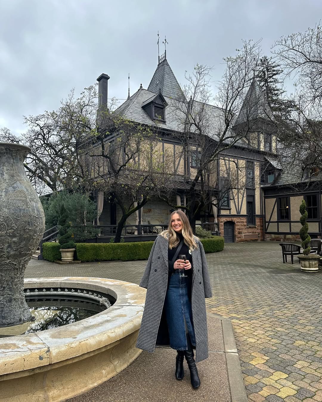 jasmine_makai - winter winery outfits