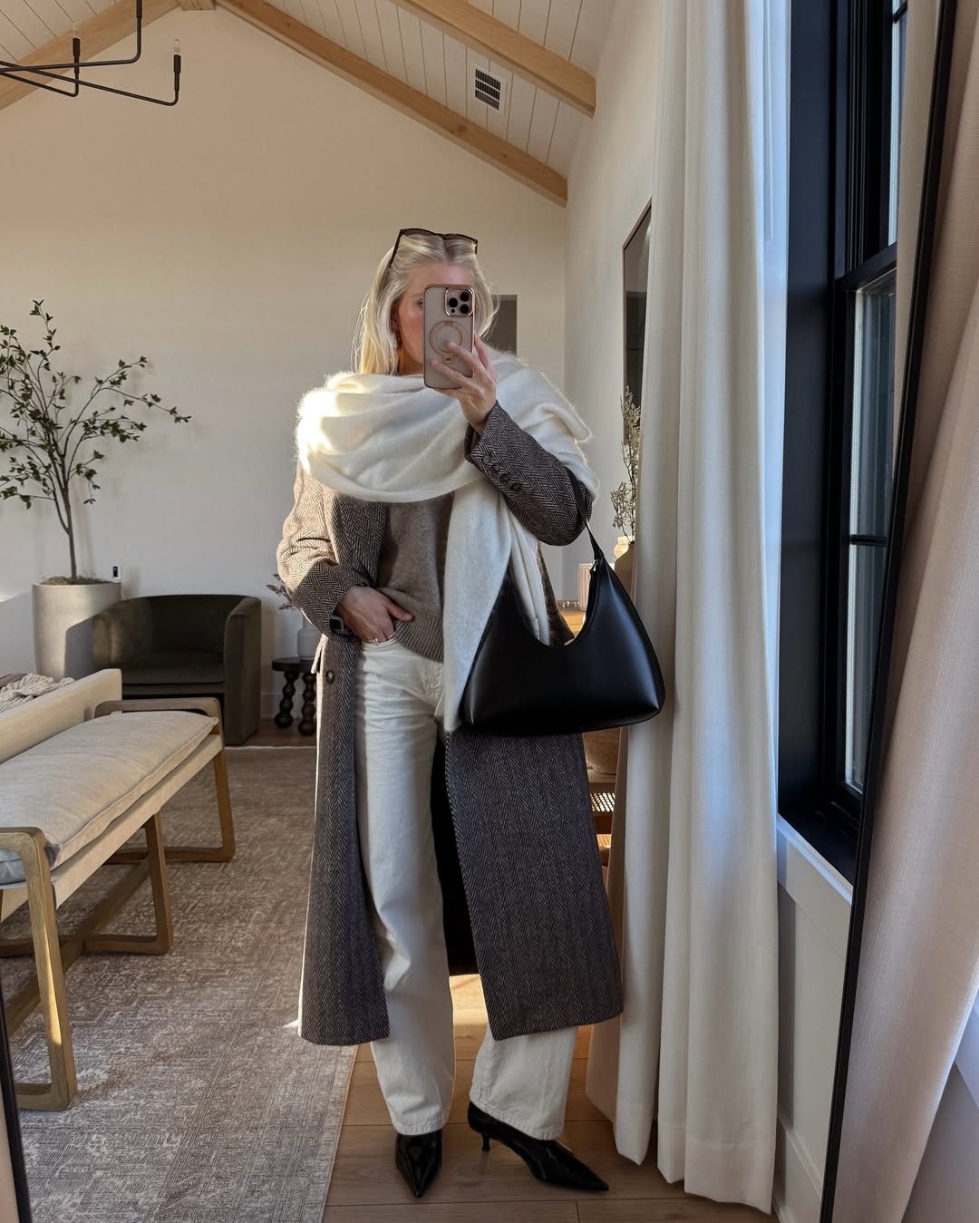 kathleen.post - winter office outfits - business casual outfits - smart casual outfits