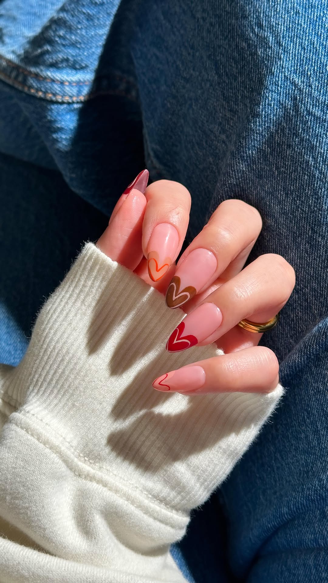 disseynails - February nails - valentines nails 2026 - valentines nail ideas