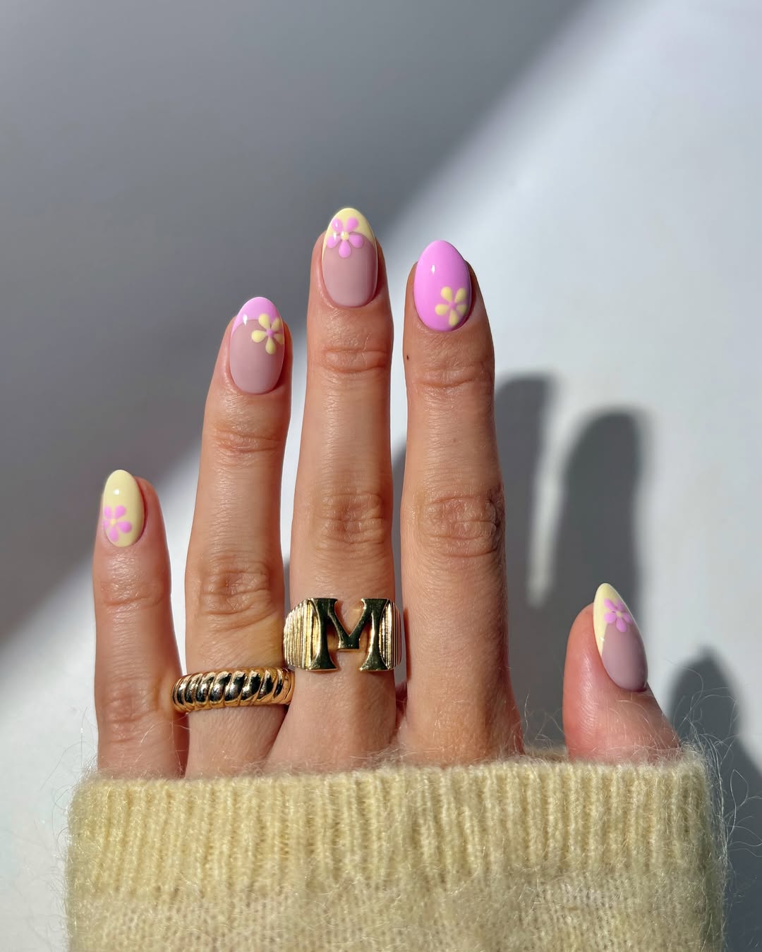 thenaillologist - march nails - march nail ideas - spring nails 2026 thenaillologist - march nails - march nail ideas - spring nails 2026