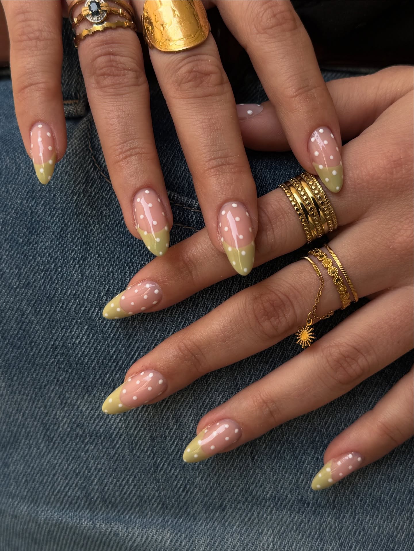 chloee_institut - spring french tip nails - spring french tip nail ideas - french tip nails chloee_institut - spring french tip nails - spring french tip nail ideas - french tip nails