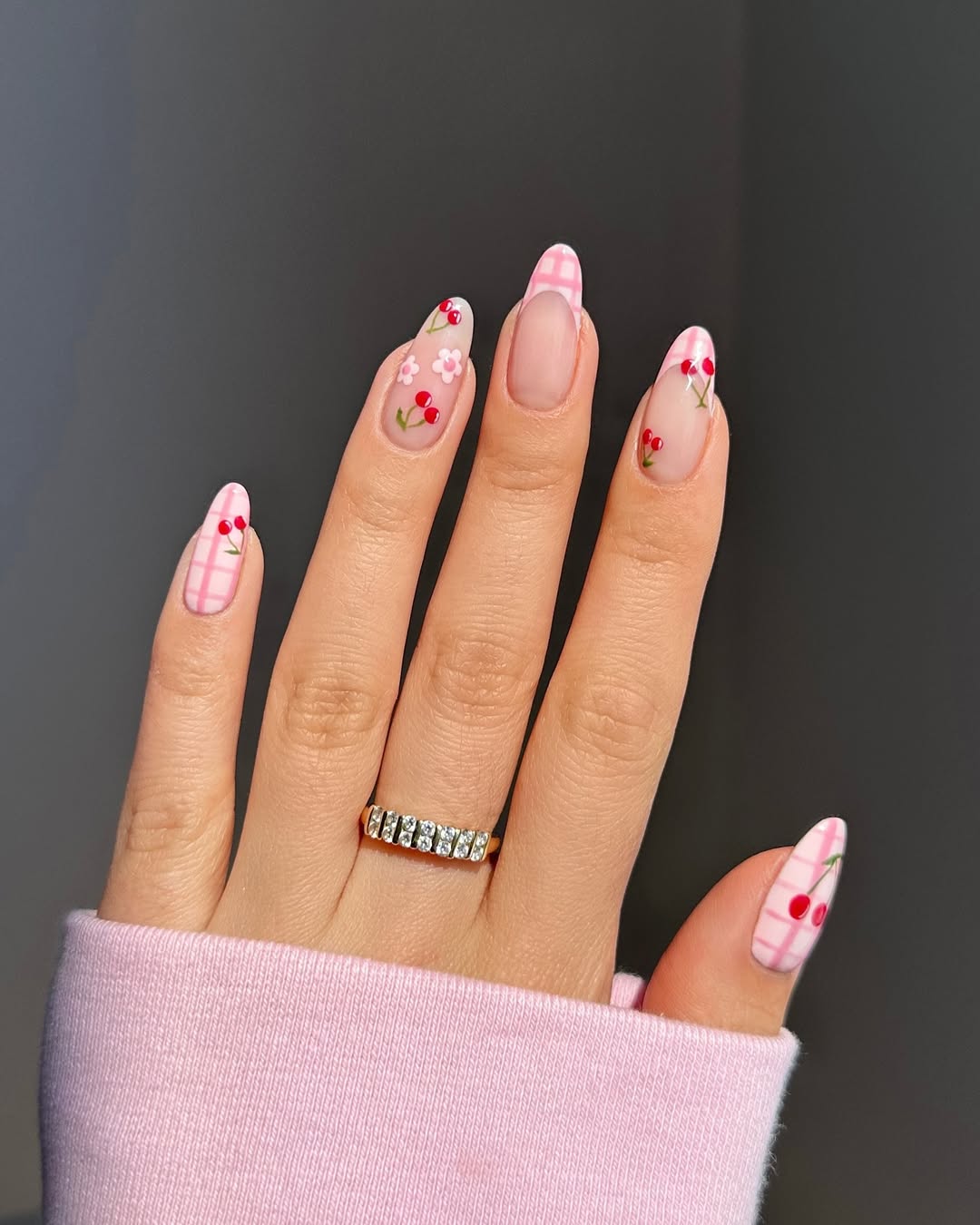 heluviee - spring french tip nails - spring french tip nail ideas - french tip nails heluviee - spring french tip nails - spring french tip nail ideas - french tip nails