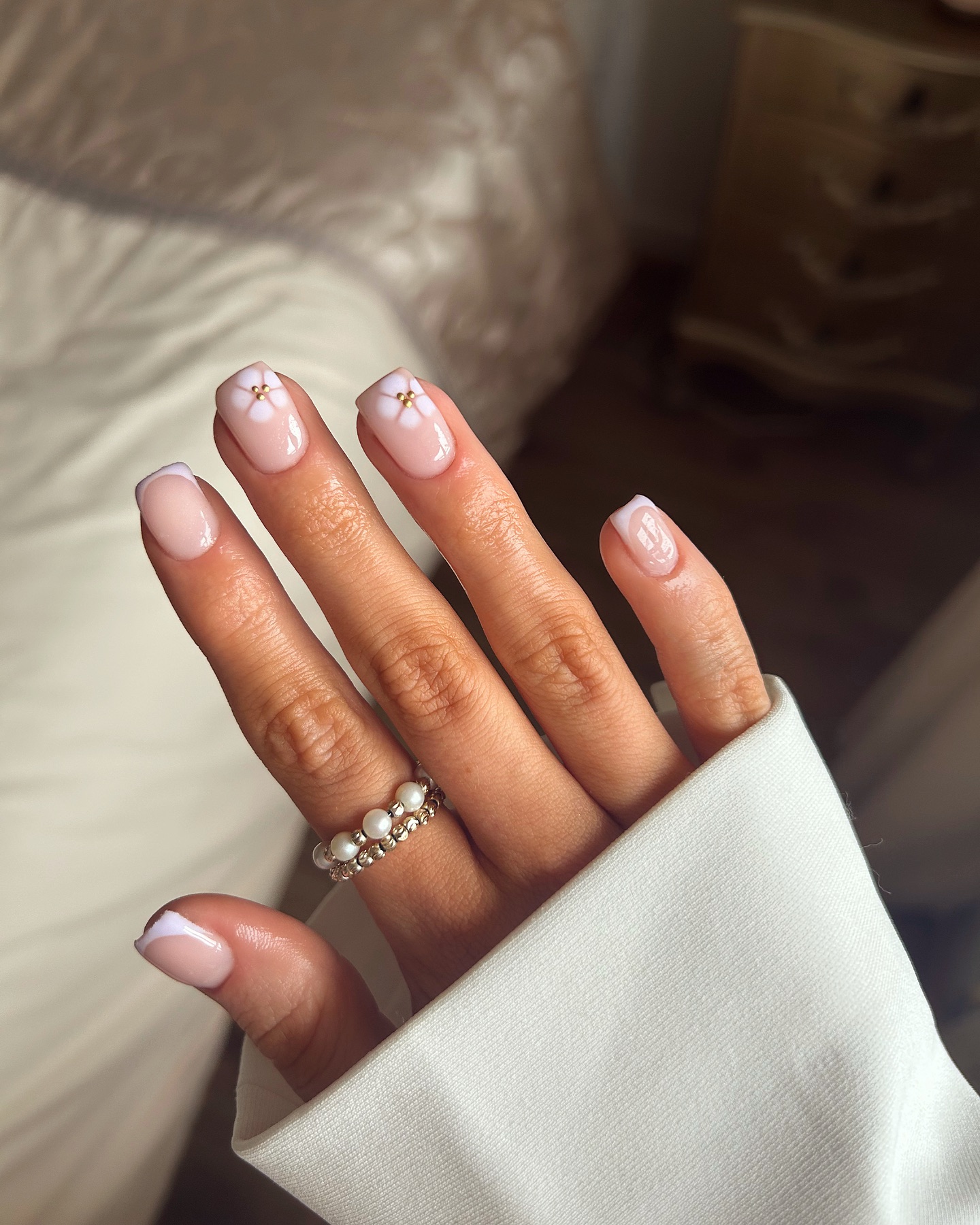 lillypalm__ - spring short nails - spring short nail ideas