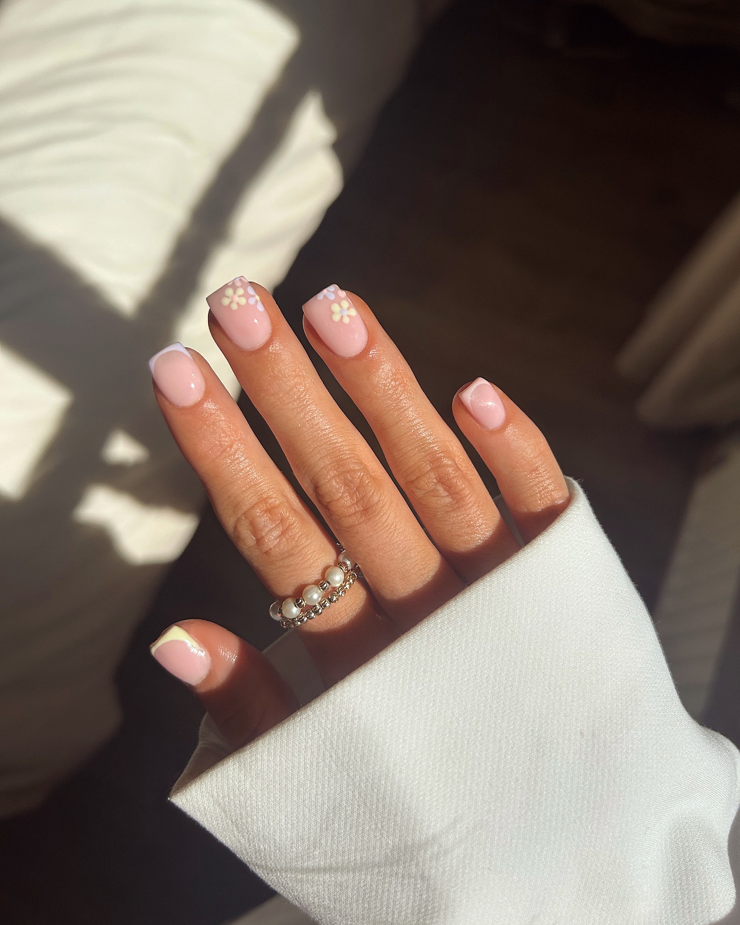 lillypalm__ - spring short nails - spring short nail ideas
