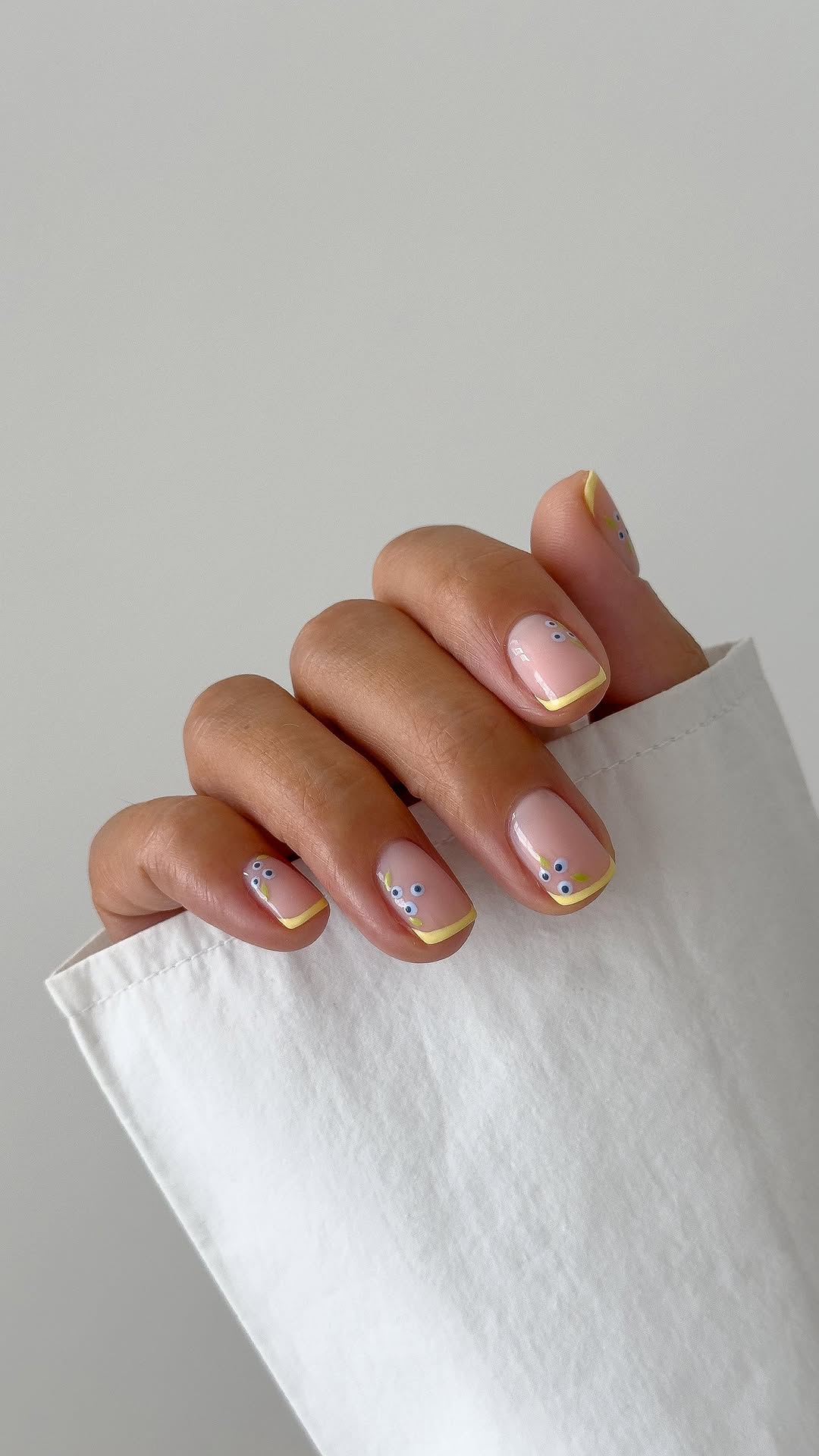 m.o.n.a.j - spring short nails - spring short nail ideas