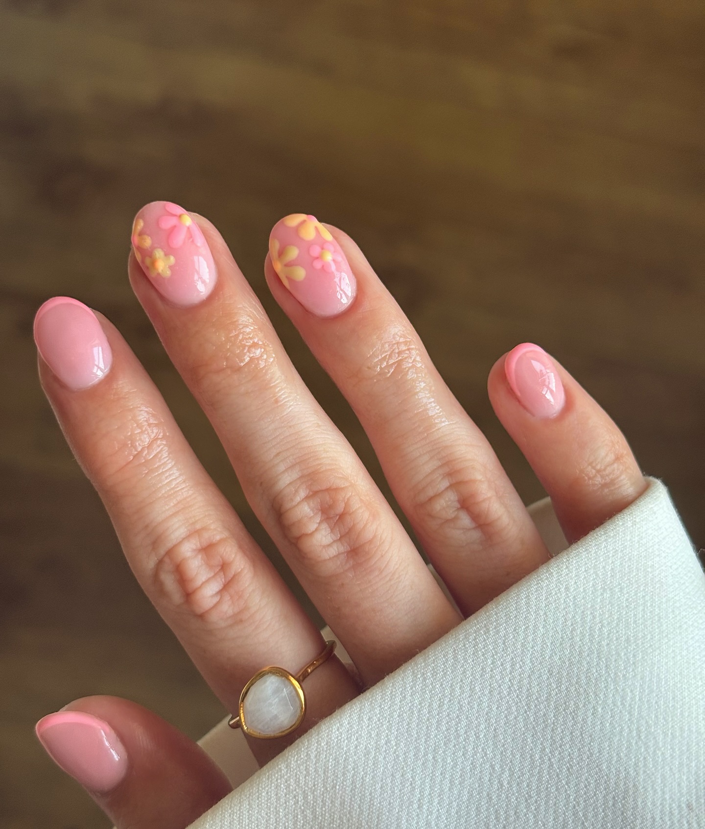 lillypalm__ - May Nails - May Nail Ideas - Summer Nails - 2026 Nail Trends
