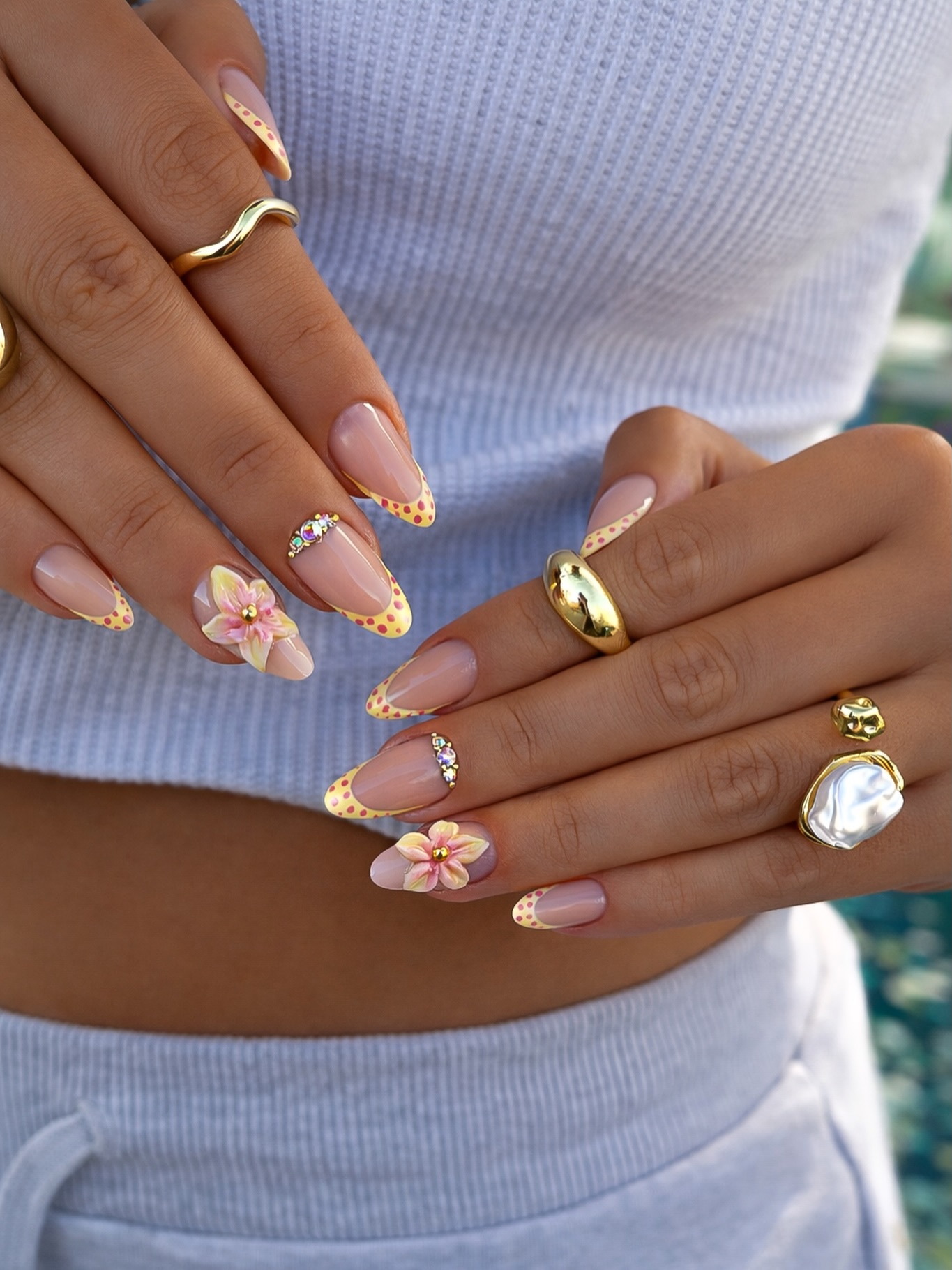yasminabeautyoff - summer nails 2026 - summer nail ideas - summer nail trends 2026