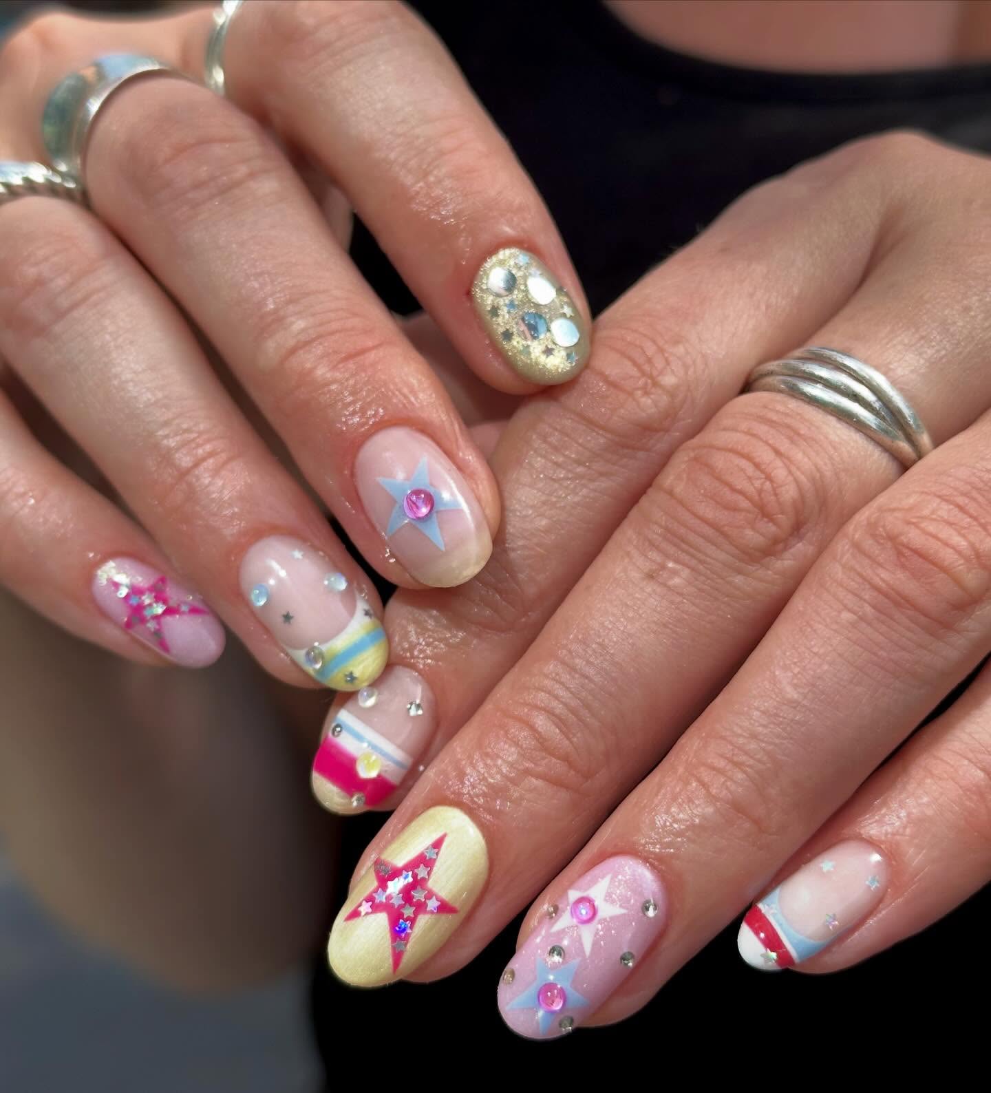 _commoninterests - august nails - august nail ideas - august nail designs - summer nails _commoninterests - august nails - august nail ideas - august nail designs - summer nails