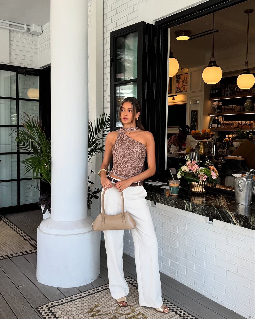 lauravanessa_w - summer date night outfits - date night outfit ideas - summer date outfit
