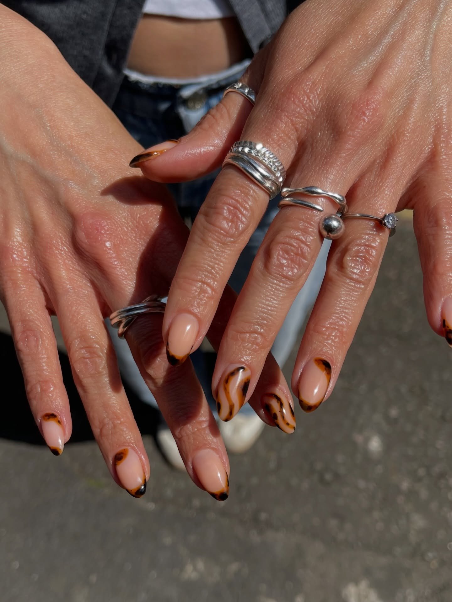 bw.nails - tortoiseshell nails - tortoiseshell nail designs - tortoiseshell nail ideas