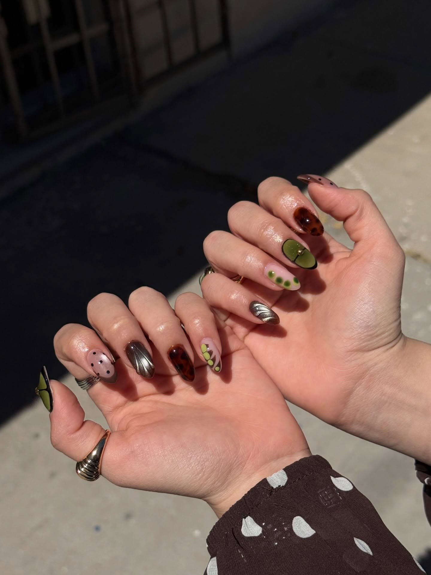 chai.nails.studio - september nails - september nail ideas - fall nails - fall nail