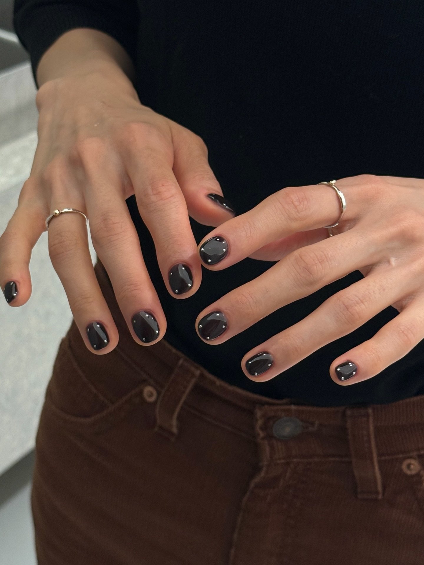 matilda_nailshop - short fall nails - short fall nail ideas - fall nail trends 2026