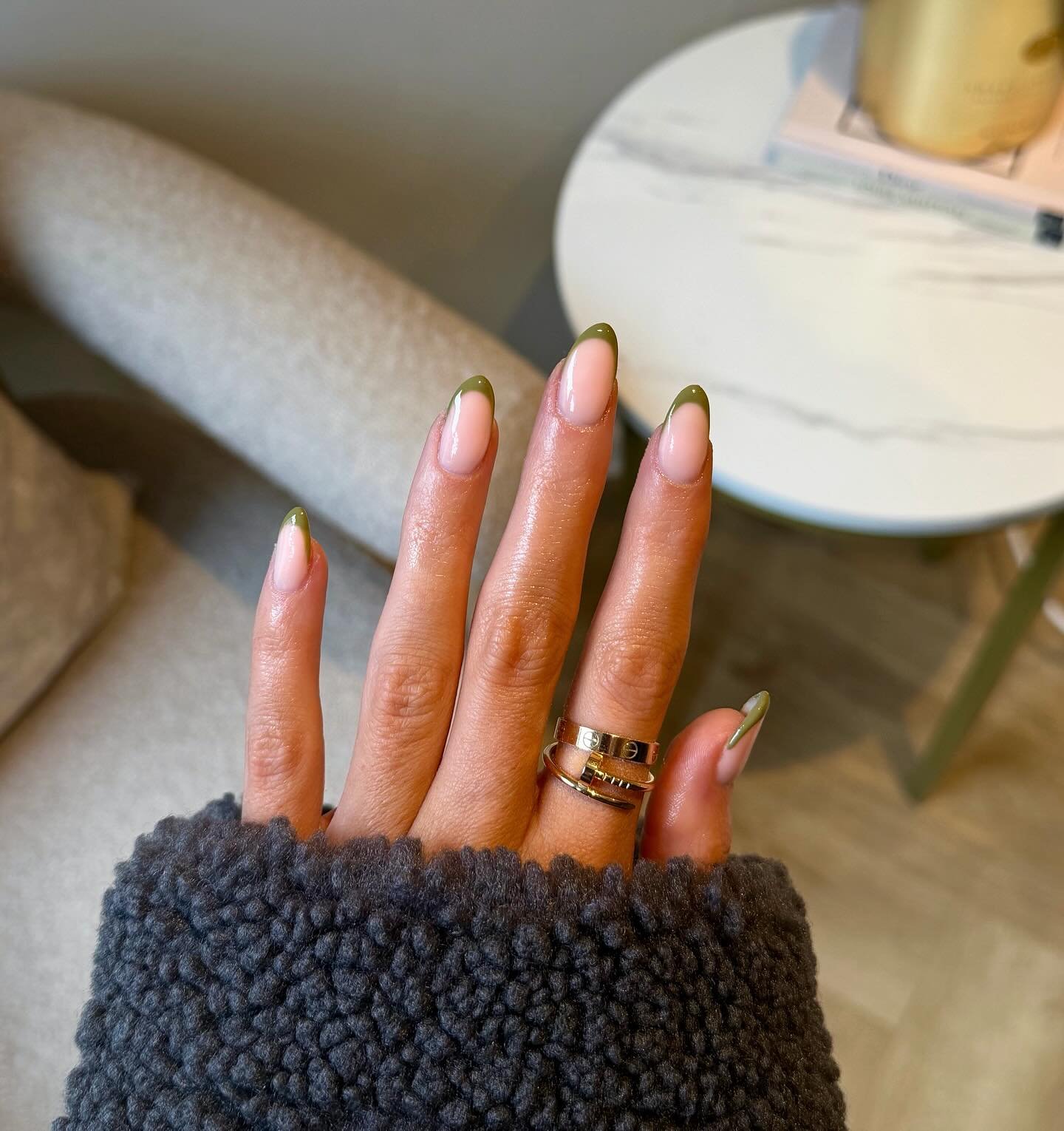 _theblushbar - fall french tip nails - fall french tip nail ideas