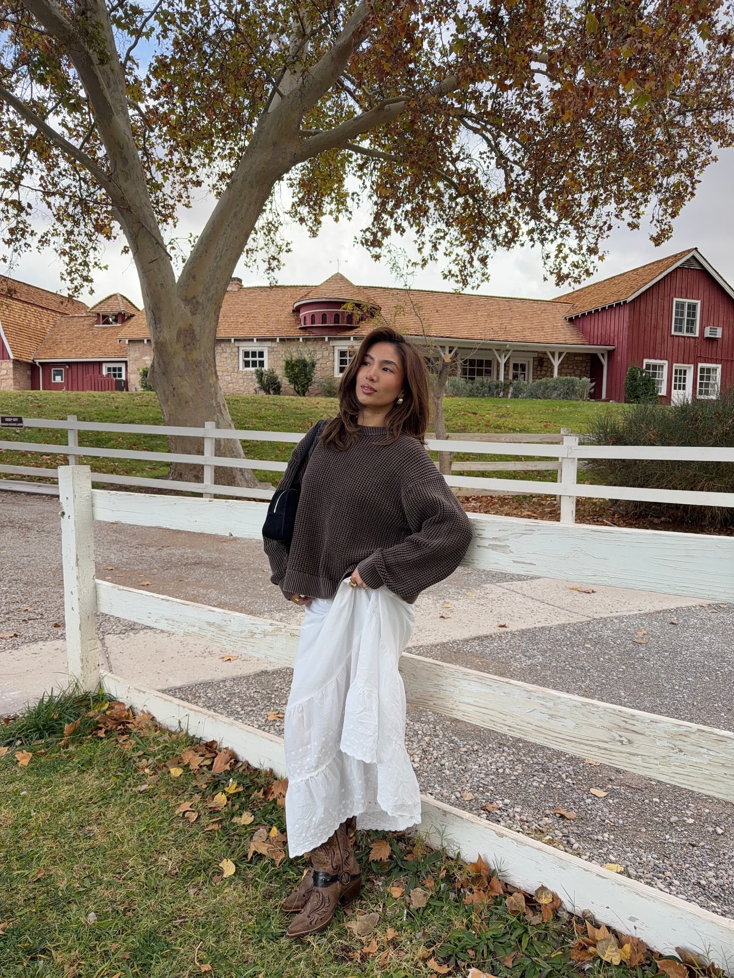 cailinmandapat - Fall skirt outfits - skirt outfits - fall fashion 2026