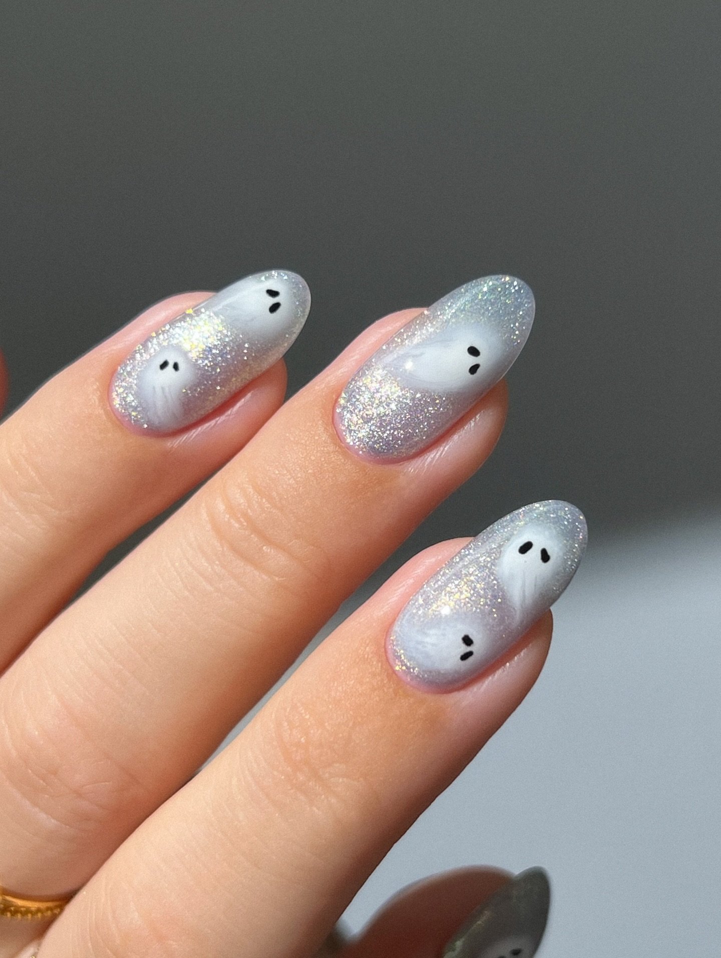 heygreatnails - ghost nails - ghost nail ideas - halloween nail ideas - Halloween nails 2026