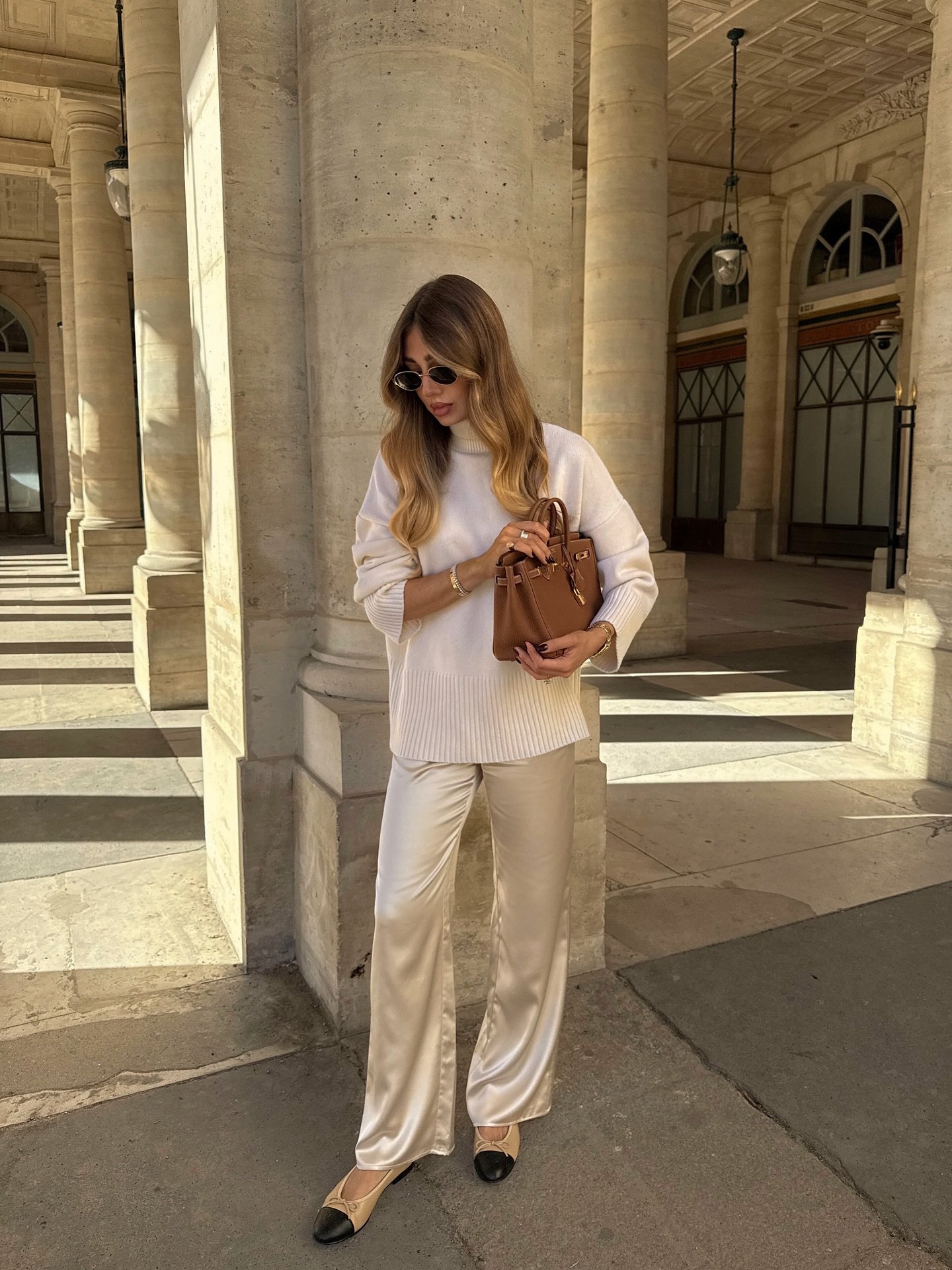 marielouduvillier - satin pants outfit - 2026 fashion trends