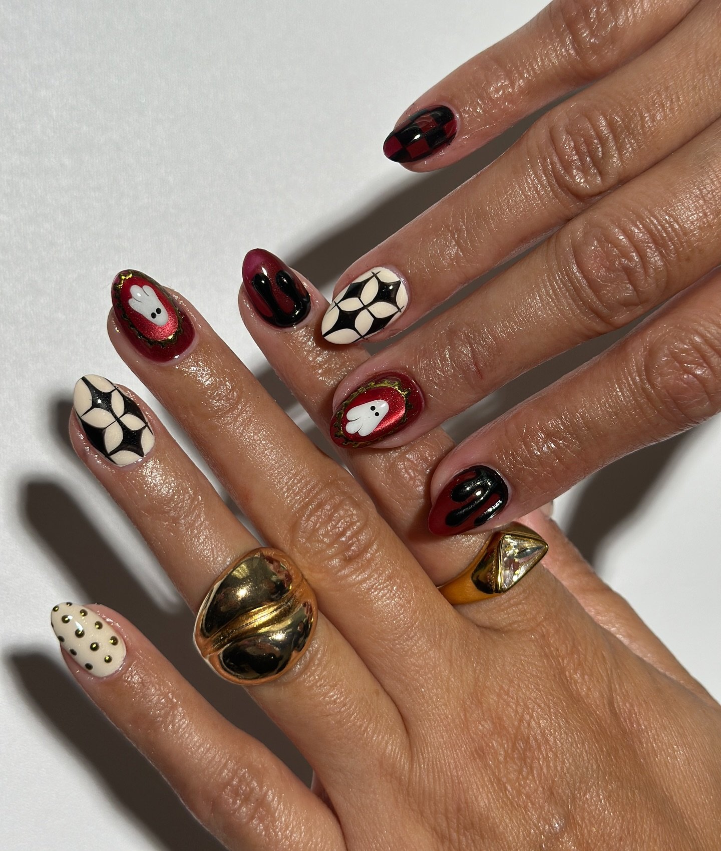 nailskiezzbyclari - halloween nails - halloween nail ideas - Halloween