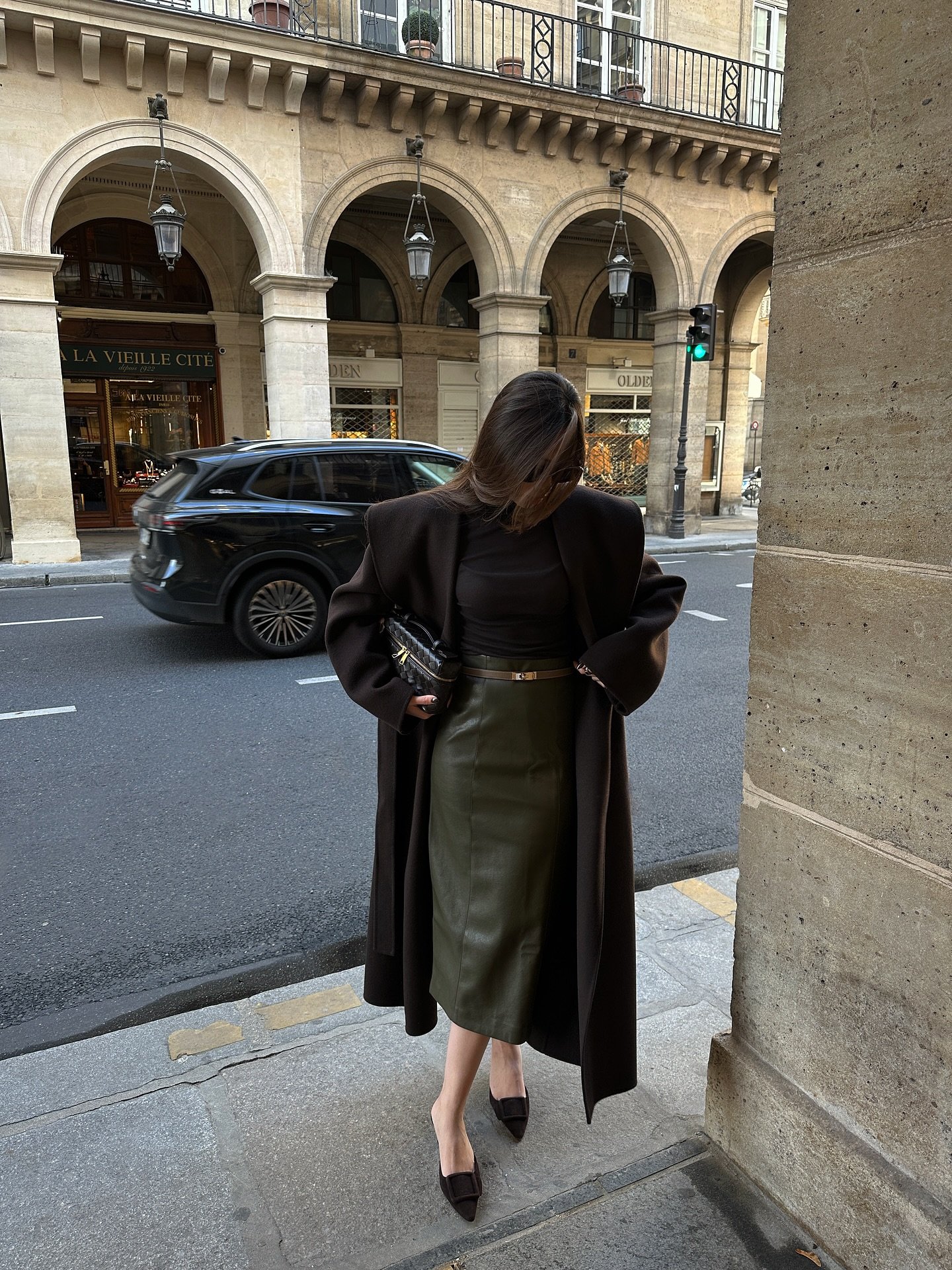 naomijuthamanee - pencil skirt outfits - pencil skirt fashion trend naomijuthamanee - pencil skirt outfits - pencil skirt fashion trend
