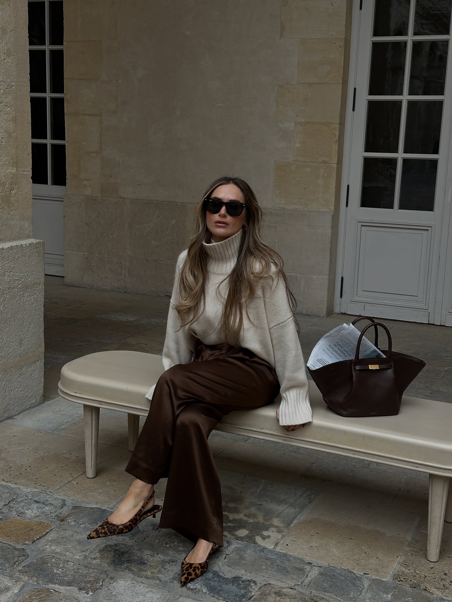 oliviafaeh - satin pants outfit - 2026 fashion trends