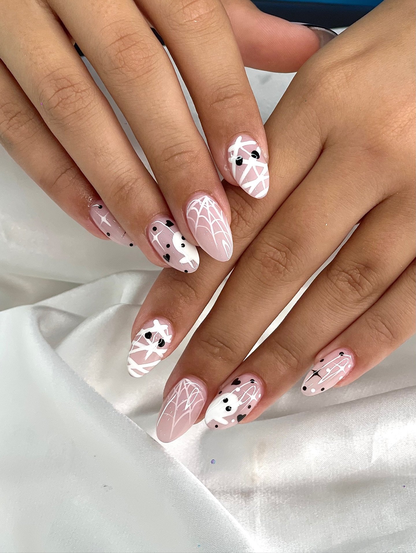 tipsynaples - ghost nails - ghost nail ideas - halloween nail ideas - Halloween nails 2026 tipsynaples - ghost nails - ghost nail ideas - halloween nail ideas - Halloween nails 2026