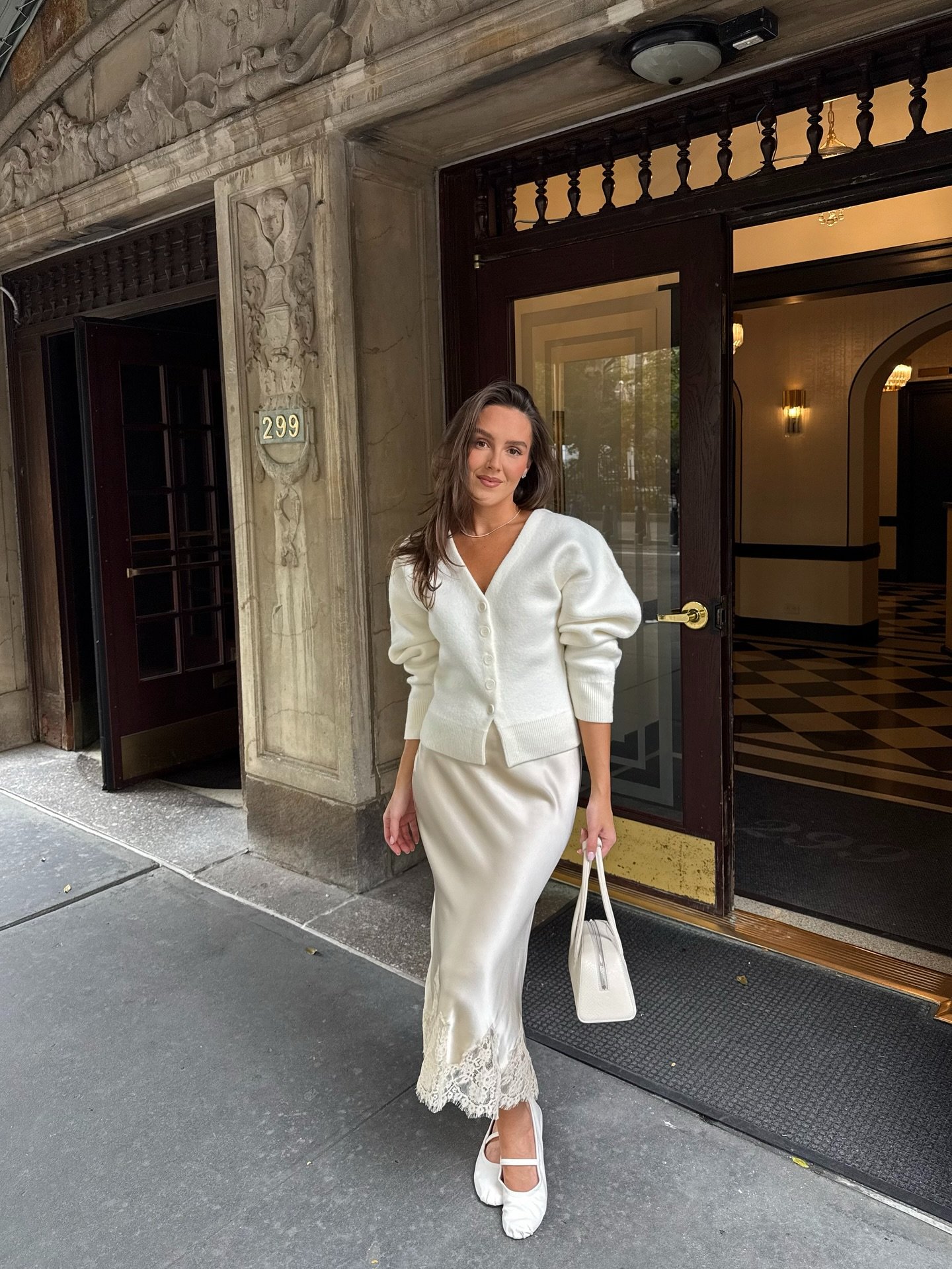 emmaleger - fall date outfits - date outfit ideas