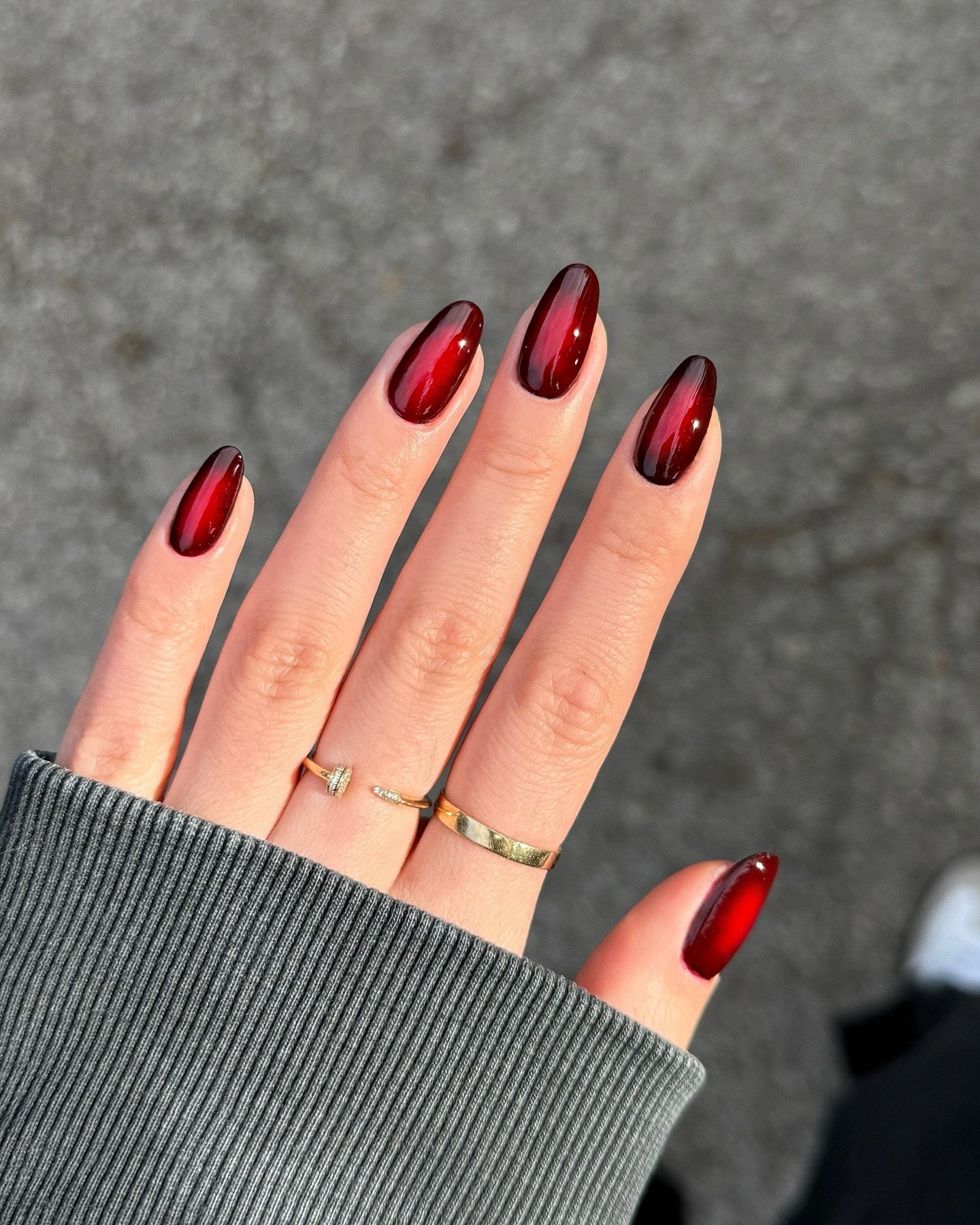 heluviee - simple halloween nails - classy halloween nails