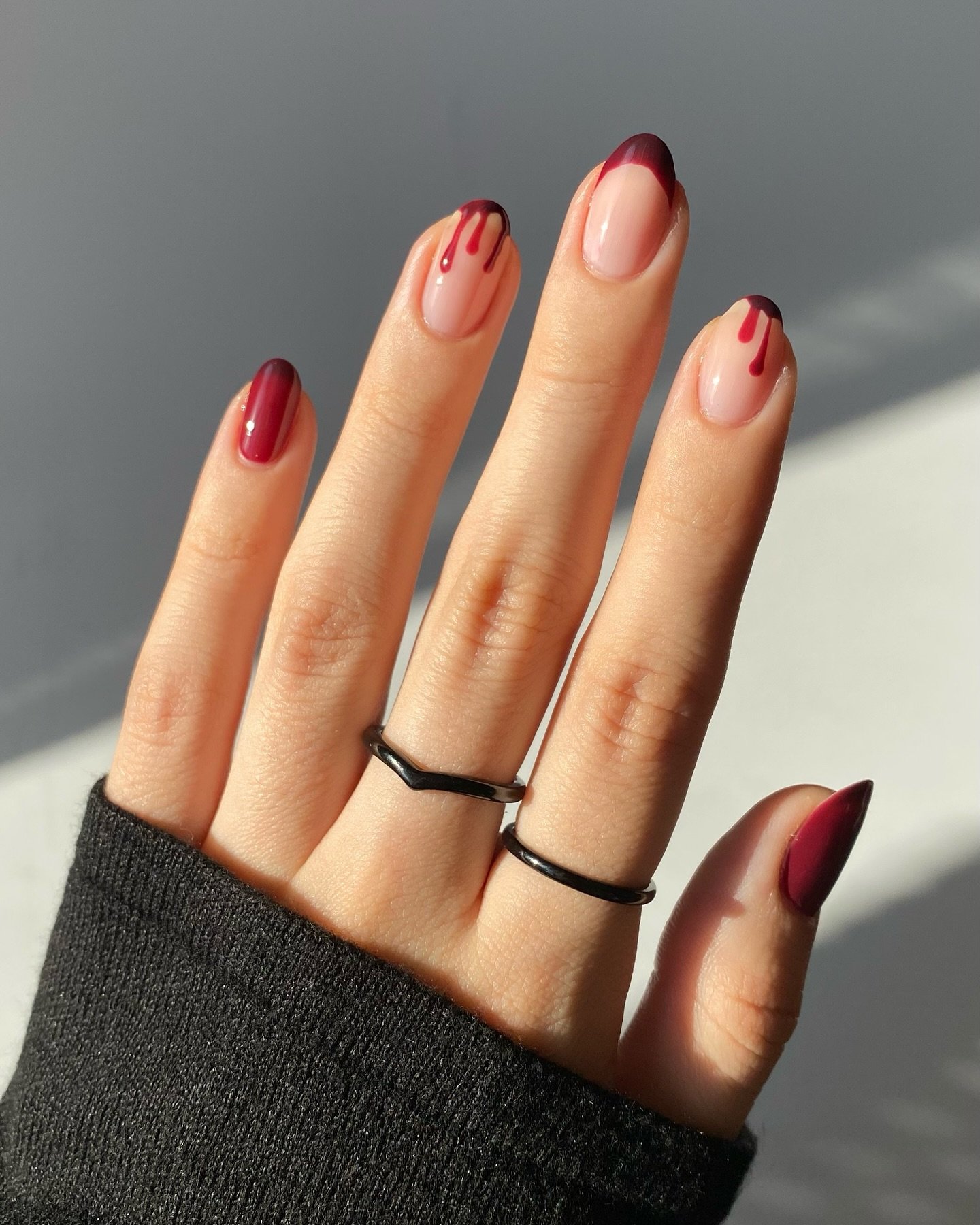 polished_yogi - bloody nails - bloody nail ideas - halloween nails polished_yogi - bloody nails - bloody nail ideas - halloween nails
